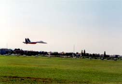 SUKHOI SU-27 "FLANKER"