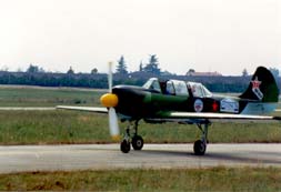 YAKOVLEV YAK-52