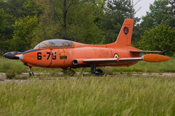 AERMACCHI MB-326